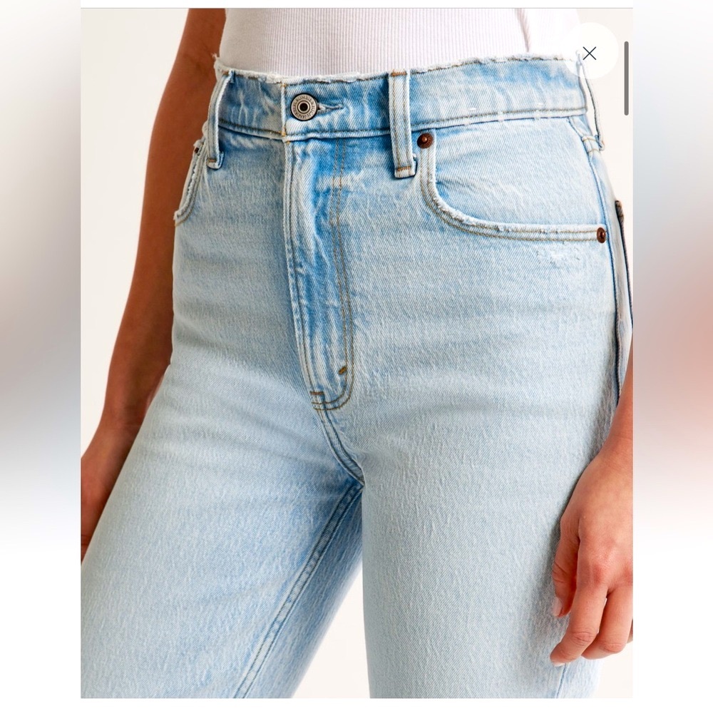 Abercrombie & Fitch 90's Ultra High Rise Straight Jeans